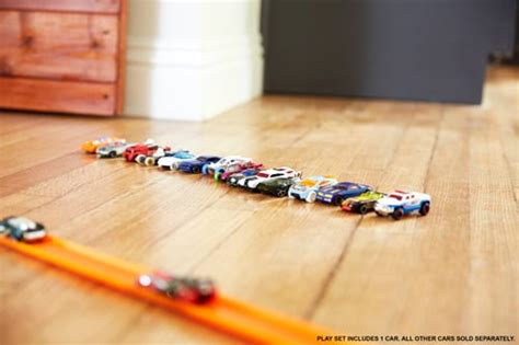 Buy Hot Wheels Basic Mix Assortment, 10 Pack Online at Lowest Price in ...