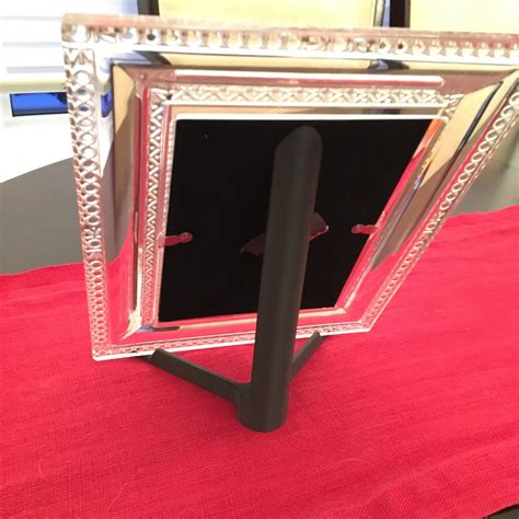 Minimalist Photo Frame Stand by Phaedrux | Download free STL model ...