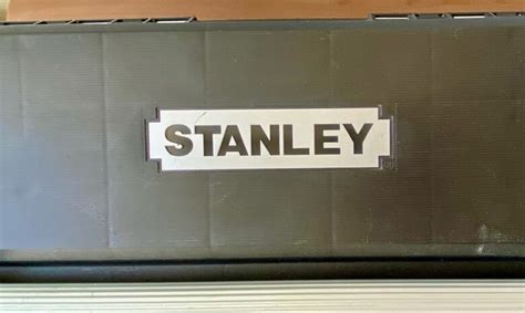 Stanley Alet Çantası 26” - letgo'dan Sıfırından Uygun Fiyata Al