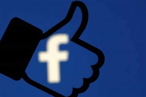 Facebooks data tool lets users transfer media to Google Photos