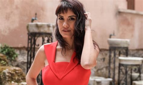 Gizem Erman Soysaldi u seriji Yalanci / Lažov - Najbolje Turske serije ...