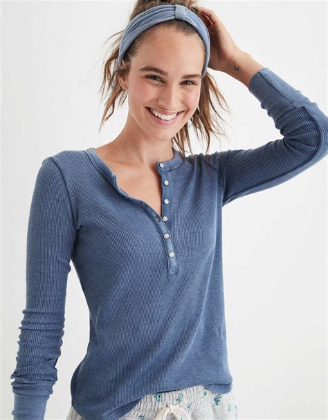 Time And Tru Women's Waffle Henley Top With Long Sleeves at Alonzo ...