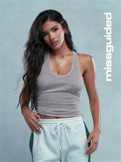 MISSGUIDED Metal Logo Label Sheer Raw Hem Racerback Tank Top｜MISSGUIDED