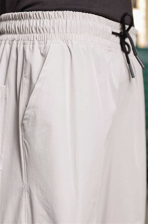 Baggy Fit Streetwear Style Grey Parachute Cargo Trousers – House of Koala