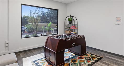 Teen Outpatient Treatment - Agoura Hills - Ascend Healthcare