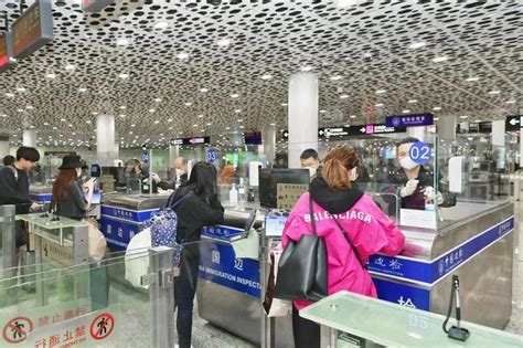 深圳机场春运单日客流量重回10万人次