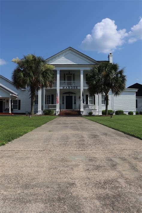 Property Detail - Kistler-Hardee Funeral Home - 315 Pearl St ...