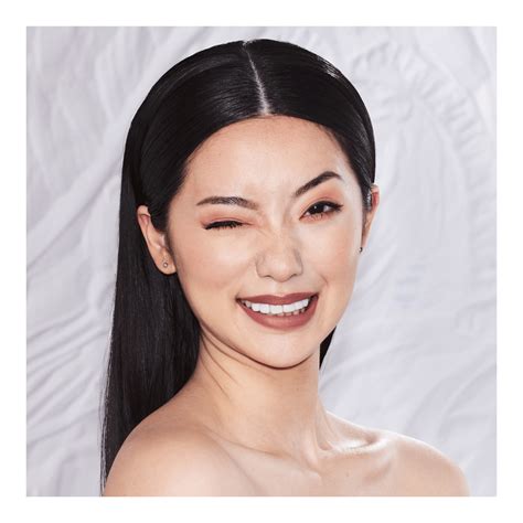 Fauxfilter Luminous Matte Liquid Concealer • Meringue 2.1 Neutral