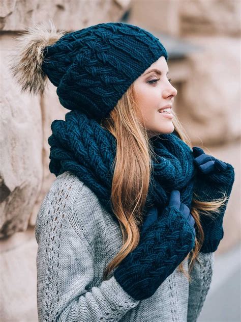 Cozy and Chic: Knit Your Own Womens Winter Hats