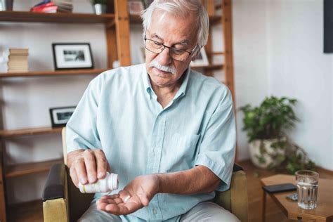 4 Types of Drugs You Should Avoid Taking With Benzonatate