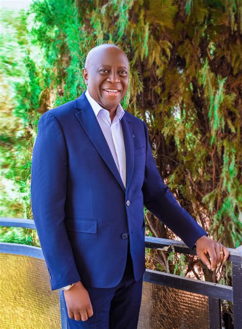 UNIOSUN Teaching Hospital Celebrates Niyi Owolade At 70 | Rayopost.com