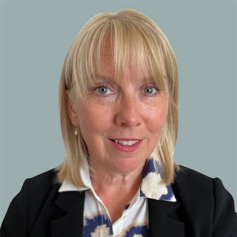 Financial Advisors in Kent - Wren Sterling