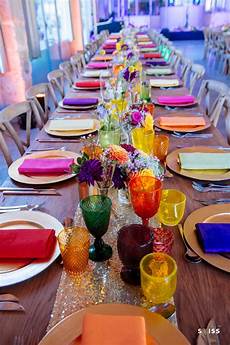 20 Great Treats Bright Table Decoration Ideas by Bright Color Wedding Table Ideas Un Mariage Haut En 20 Great Treats Bright Table Decoration Ideas