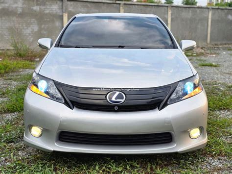 Lexus Hs250h Full Premium price $22800.00 in Damnak Reang, Samkkei Munichay, Kampong Speu ...