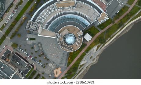 World-Class Building Top View 的图像结果