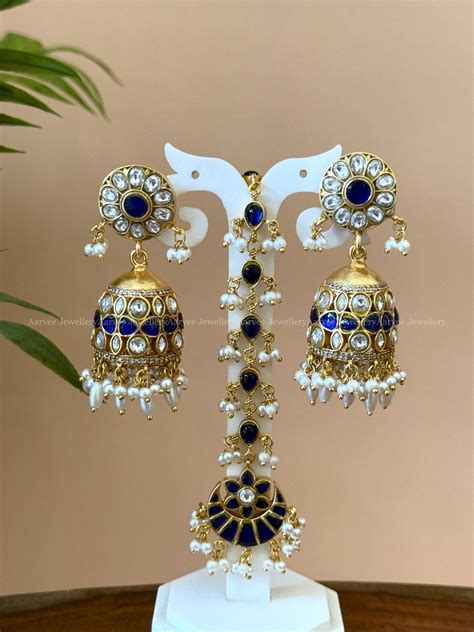 JADAU KUNDAN BRIDAL SET WITH BLUE STONES AND PEARLS – AARVEE JEWELLERY