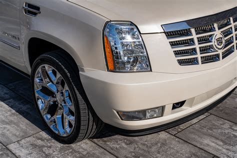 2008 Cadillac Escalade | King of Cars and Trucks