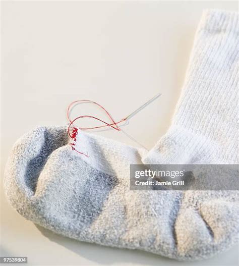 Image result for How to Thread A Darning Needle