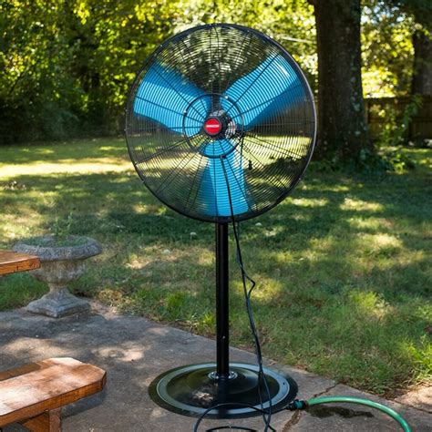 11 Backyard Cooling Ideas to Stay Comfortable in Summer