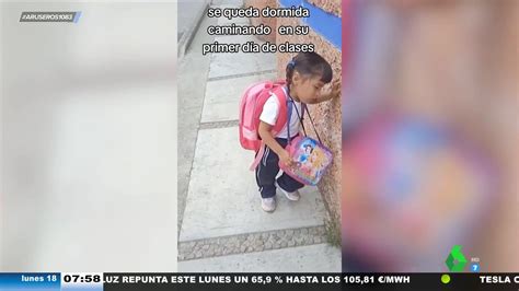 El divertido vídeo viral que nos representa a todos: la niña que se ...