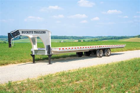 Aluminum Gooseneck Flatbed Trailer | Lightweight & Durable - Buckeye ...