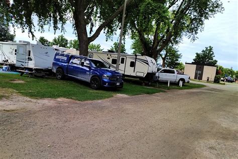 VICTORIA PARK CAMPGROUND (Cobourg, Ontario) - Campground Reviews ...