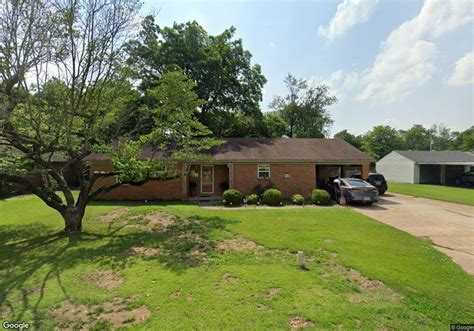 409 Franklin Blvd, Kennett, MO 63857 | Homes.com