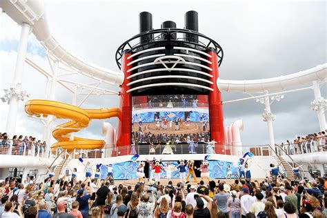 Disney cruise line ships ranked by size from biggest to smallest — the complete list - The ...