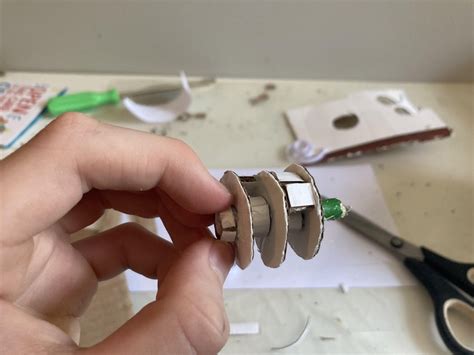 How to Make Safe Using Cardboard 的图像结果