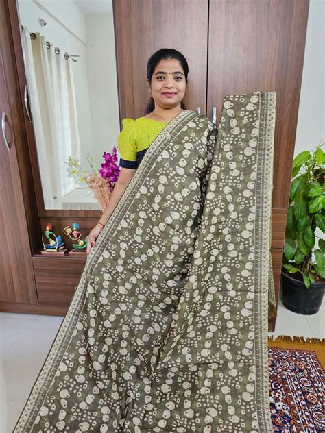 Semi Chanderi Sarees – Looms Legacy