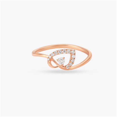 Leafy Allure Diamond Ring
