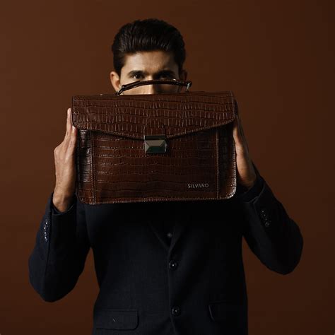 Silvano | Shop Premium Leather Wallets, Belts & Bags in India