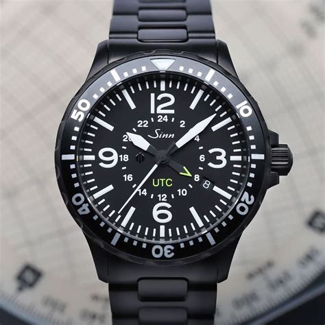 Sinn 857 S UTC 857.020 Sinn Watch Review (GMT Watches / Pilot