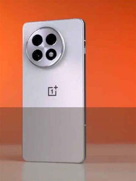 Amazon Great Republic Day Sale: Best deals on flagship phones Digit.in