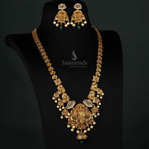 Lord Balaji Temple Gold-Plated Bridal Jewellery Set - Sasitrends