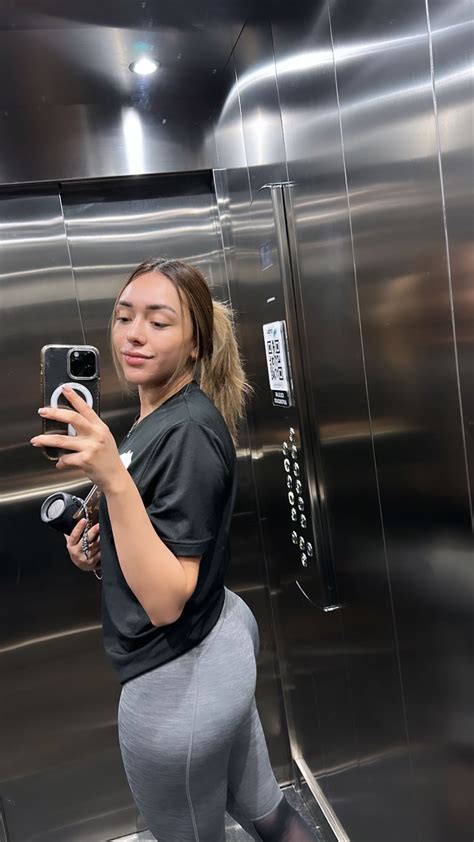 Daniela Reza (Mexican Soccer Player) : r/WomenSoccerLegs