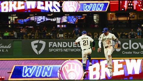 Budget Brewers Dominating MLB Despite No. 20 Payroll