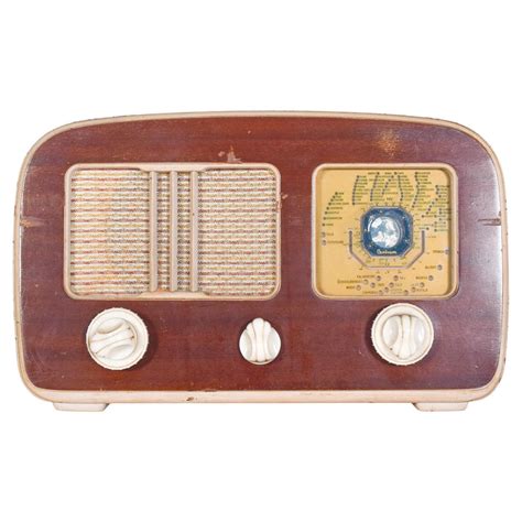 Intron Table Radio Antique Collection For Sale at 1stDibs