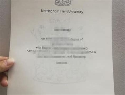英国留学生：赫尔大学毕业证和成绩单如何办理？