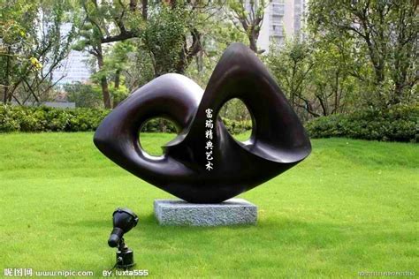 不锈钢喷泉雕塑 (1)-宏通雕塑