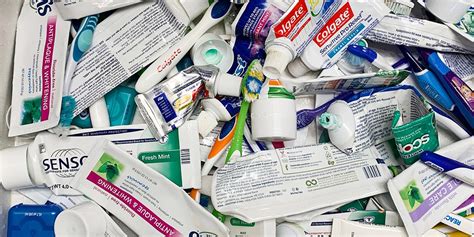 Empty Tubes Of Toothpaste 的图像结果