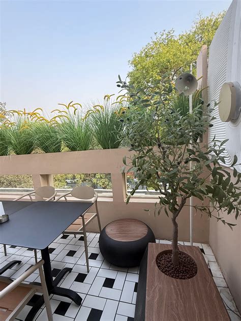 Litchi Bistro, Khan Market, New Delhi | Zomato