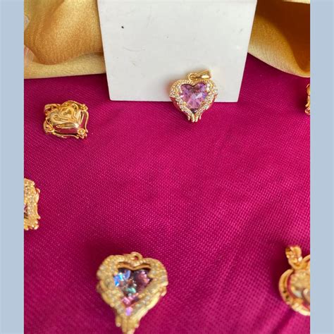 Mahavir Ad Stone Rose Gold Plated Pendant – JewelEMarket