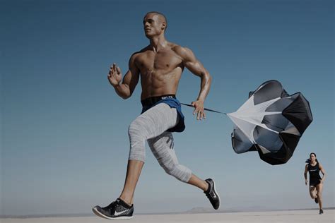 Personal Trainers and Personal Training | Equinox