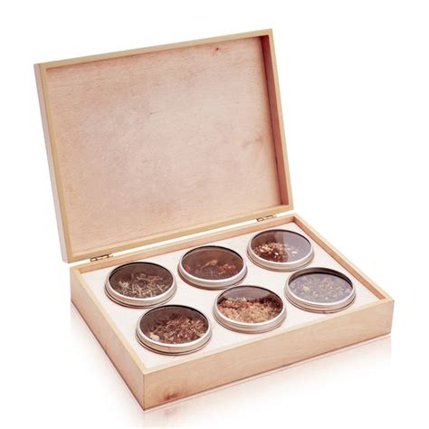 Boxful of Health – 6 Flavours of Loose Leaf Tea in 25g Tin Caddies ...