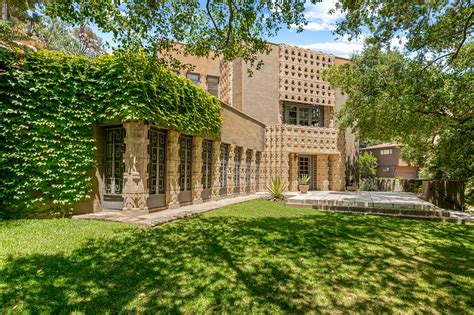 GLENDALE LANDMARK THE DERBY HOUSE, LLOYD WRIGHT, 1926 | MILLS ACT DESIGNATED, NATIONAL LANDMARK ...