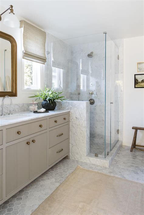 Guest Bathroom Ideas Brown at Danielle Nugent blog