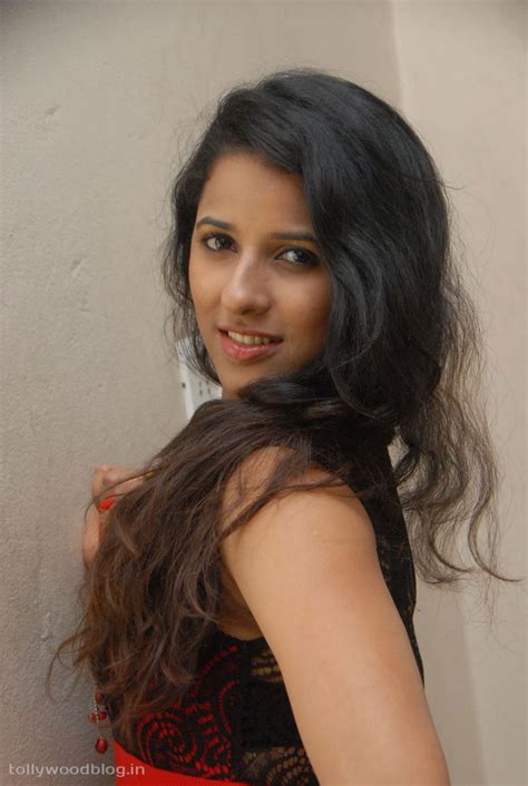 Shravya Reddy New Hot Photo Shoot Gallery