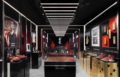 YSL's New Beauty Pop-Up Is Makeup Hoarder Heaven | Retail space design, Office design ...