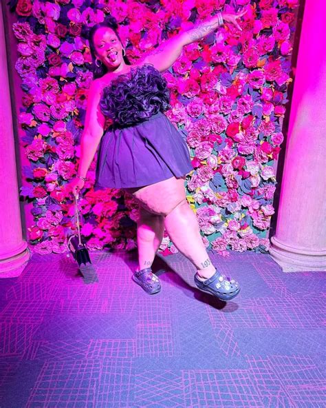 That Ass n those thighs grows everyday nicely💪 : r/Segos_Pumpkin